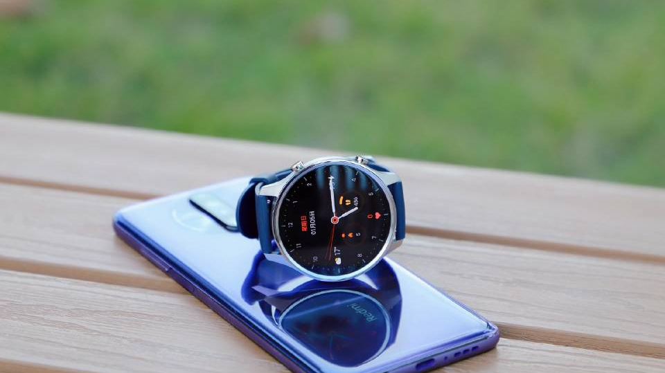 三款智能手表横评：一加手表、华为GT2和小米手表Color买谁更合适